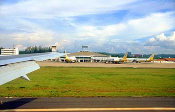 BWN Brunei Bandar Seri Begawan International Airport Terminal Building.jpg