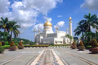 Brunei Bandar Seri Begawan Omar Ali Saifuddien Mosque