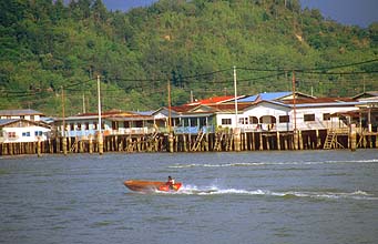 Brunei Kampung Ayer panorama 2