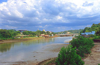 Brunei bridge over the Sungai Kedayan river