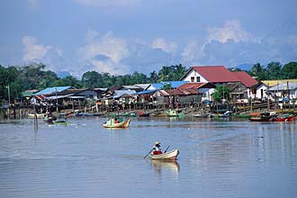 Sarawak - Bako National Park - Kampung Bako village