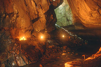 Gunung Mulu National Park Clearwater Cave river