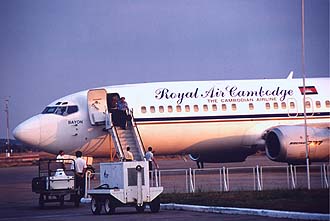 Siem Reap International Airport: Royal Air Cambodge Boeing 737-400 aircraft