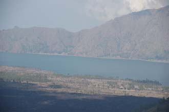 DPS Bali Lake Batur from Kintamani 01 3008x2000