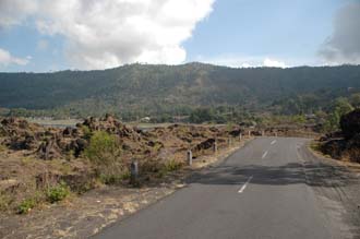 DPS Bali Mount Batur road between Kedisan and Toya Bungkah near Lake Batur 02 3008x2000