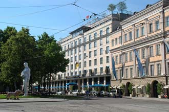MUC Munich - Hotel Bayerischer Hof on Promenadeplatz 3008x2000
