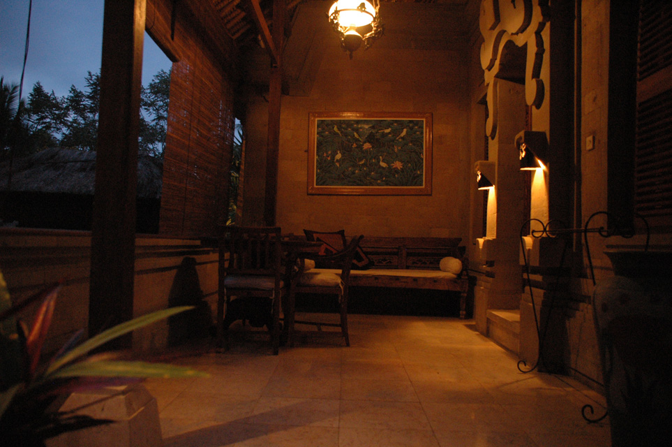 DPS Bali Ubud Bedulu Gubah Bali Exclusive Villas private terrace by night 3008x2000