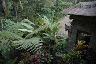 DPS Bali Ubud Bedulu Gubah Bali Exclusive Villas entrance gate to private villa 3008x2000