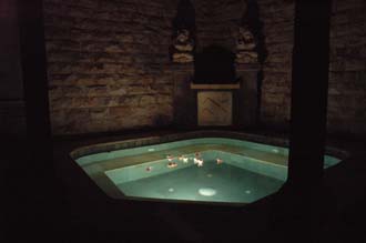 DPS Bali Ubud Bedulu Gubah Bali Exclusive Villas private whirlpool with frangipani flowers by night 02 3008x2000