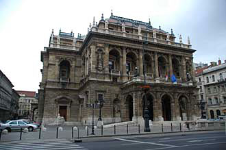 BUD Budapest - Magyar Allami Operahaz or  Hungarian State Opera House on Andrassy ut street 03 3008x2000