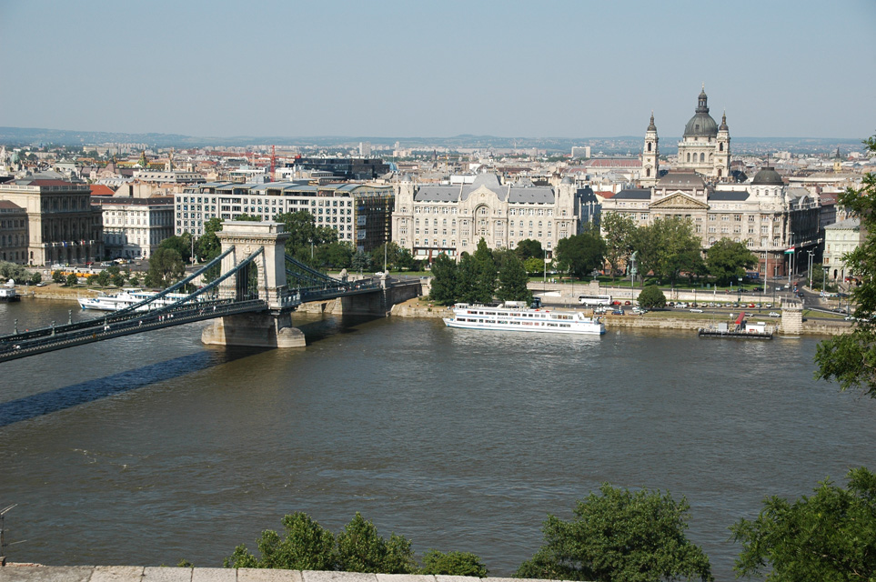 BUD Budapest - Chain Bridge (Szechenyi lanchid) 06 3008x2000