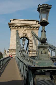 BUD Budapest - Chain Bridge (Szechenyi lanchid) detail 02 3008x2000