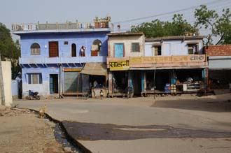 JAI Karauli in Rajasthan - houses in the town center and street with open sewage water system 3008x2000