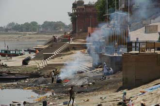 VNS Varanasi or Benares - Harishchandra Ghat is a secondary burning Ghat used for cremation 3008x2000