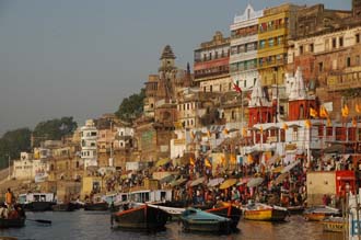 VNS Varanasi or Benares - river Ganges with boats bathing pilgrims and Hotels 3008x2000