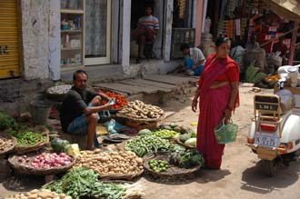 VNS Varanasi or Benares - vegetable vendor on Dasaswarmedh Ghat Road 3008x2000