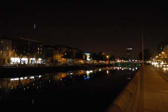 DUB Dublin - Bachelors Walk and River Liffey by night from Aston Quay 3008x2000