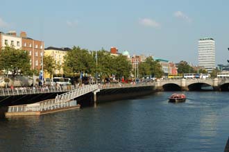 DUB Dublin - O Connell Bridge and Bachelors Walk with River Liffey 02 3008x2000
