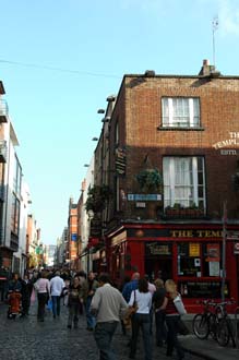 DUB Dublin - Temple Bar street 3008x2000