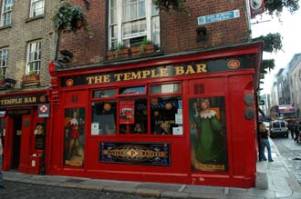 DUB Dublin - The Temple Bar Pub 01 3008x2000