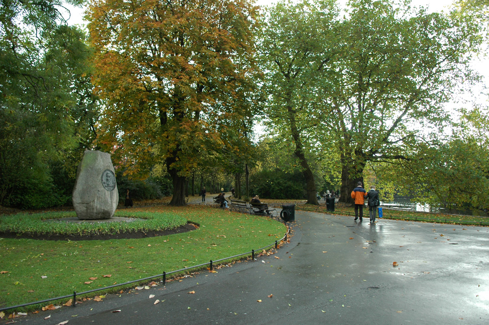 DUB Dublin - St Stephens Green park 01 3008x2000