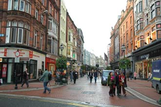 DUB Dublin - Grafton Street shops 01 3008x2000
