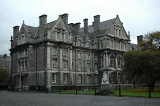DUB Dublin - Trinity College Graduates Memorial Building 01 3008x2000