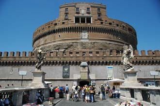FCO Rome - Castel Sant Angelo entrance gate 3008x2000
