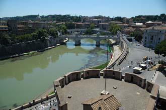 FCO Rome - River Tiber view from Castel Sant Angelo 01 3008x2000