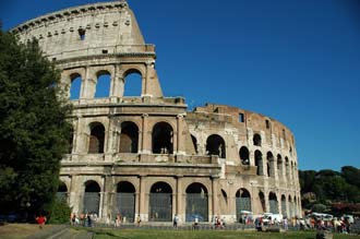 FCO Rome - Colosseum 3008x2000