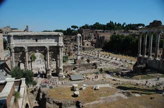 FCO Rome - Roman Forum Romanum - Arco di Settimio Severo or Arch of Septimus Severus with Tempio di Saturno or Temple of Saturn 3008x2000