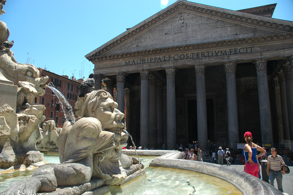 FCO Rome - Piazza della Rotonda fountain with Pantheon 3008x2000