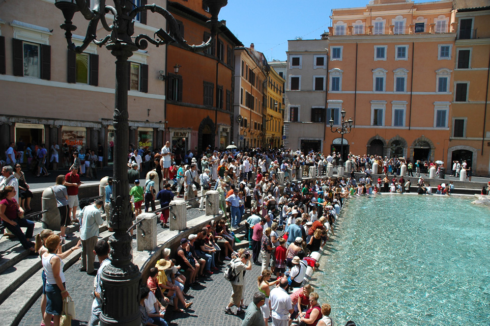 FCO Rome - Trevi Fountain 04 3008x2000