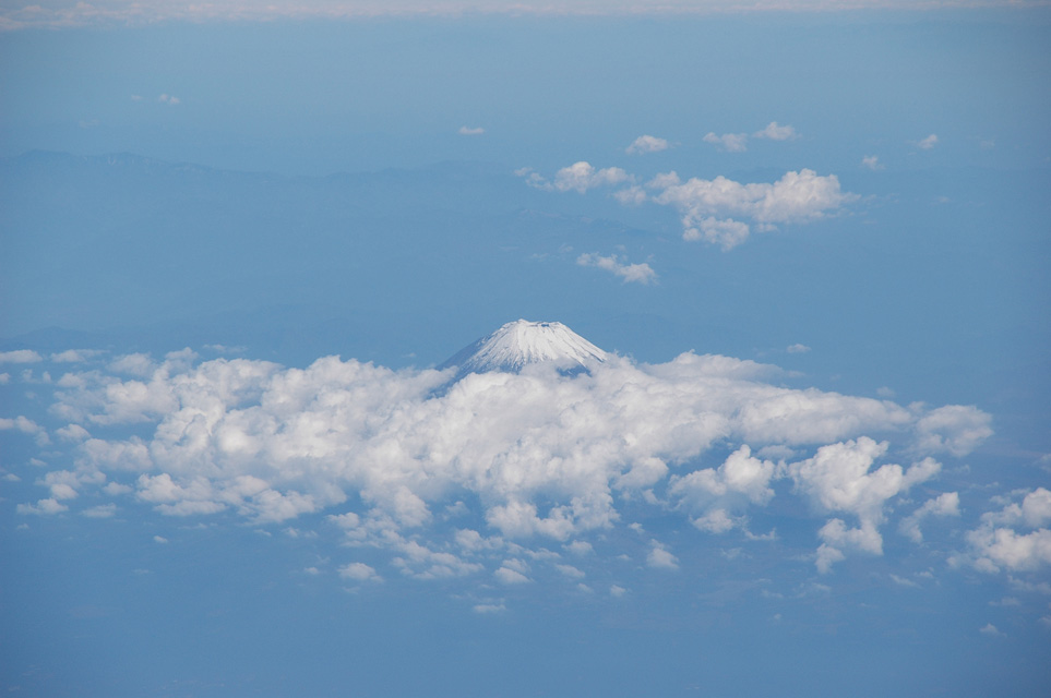NRT Tokyo - Mount Fuji or Fuji-san from aircraft on Lufthansa flight LH 714 from Munich to Tokyo Narita 3008x2000