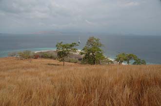 BMU Komodo Island Pulau Sabola Besar Island walk to island peak 4 3008x2000