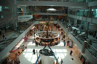 DXB Dubai International Airport - duty free area 01 3008x2000