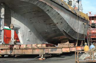 DXB Dubai Al-Jaddaf dhow building yard - ship repair in the dry-dock 03 3008x2000