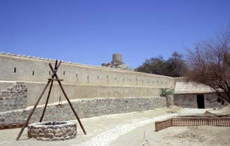 DXB Hatta Heritage Village - wall with draw-well 5340x3400