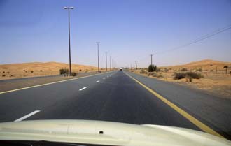 DXB Dubai - highway from Dubai to Hatta Oasis 05 5340x3400