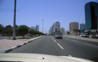DXB Dubai - return to Dubai with skyscrapers near the creek 5340x3400