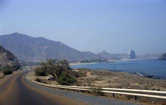 DXB Dibba - road from Khor Fakkan to Dibba with Sandy Beach Hotel and Hajar mountains 5340x3400